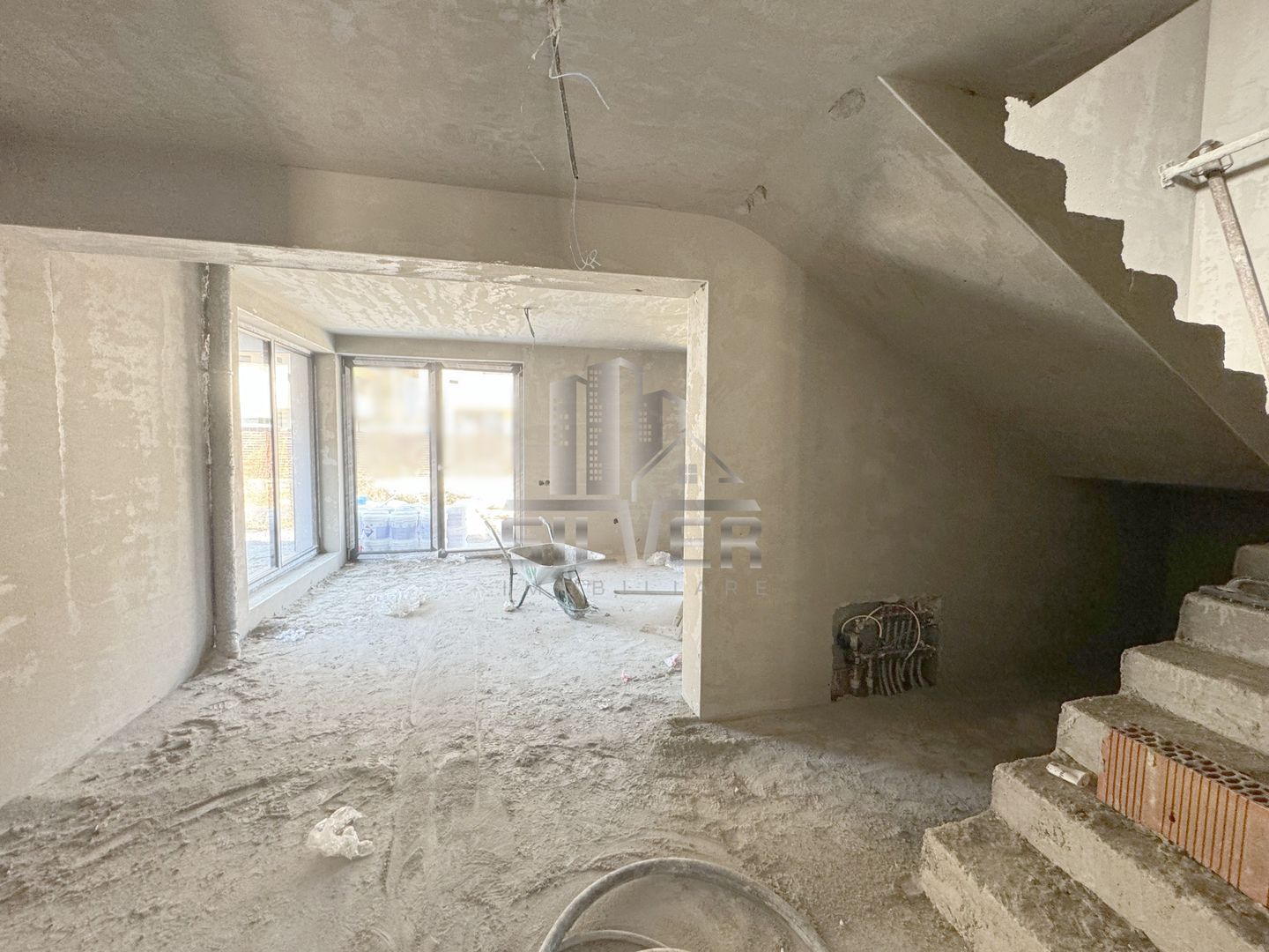 Casa  tip duplex/Teren 250mp/zona strazii Tautiului. - Poză 9