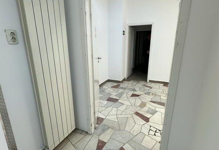 Spațiu comercial cu vad pe Ștefan cel Mare - Poză 6