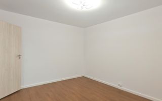 3 camere | Militari | Etaj 1/4 | Renovat 2025 | Vedere spre zona de case - Poză 13