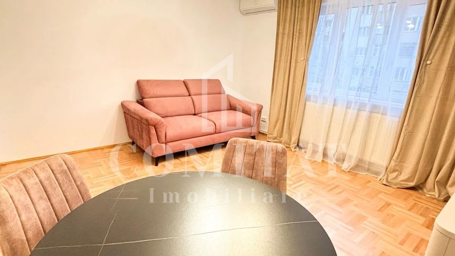 Apartament cu 4 camere de vânzare zona Minerva - Poză 1
