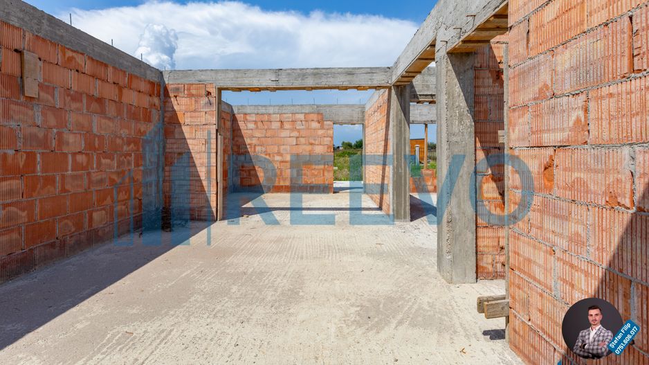 Casă/Vilă nouă de vânzare în Lilieci, Bacău - Poză 19