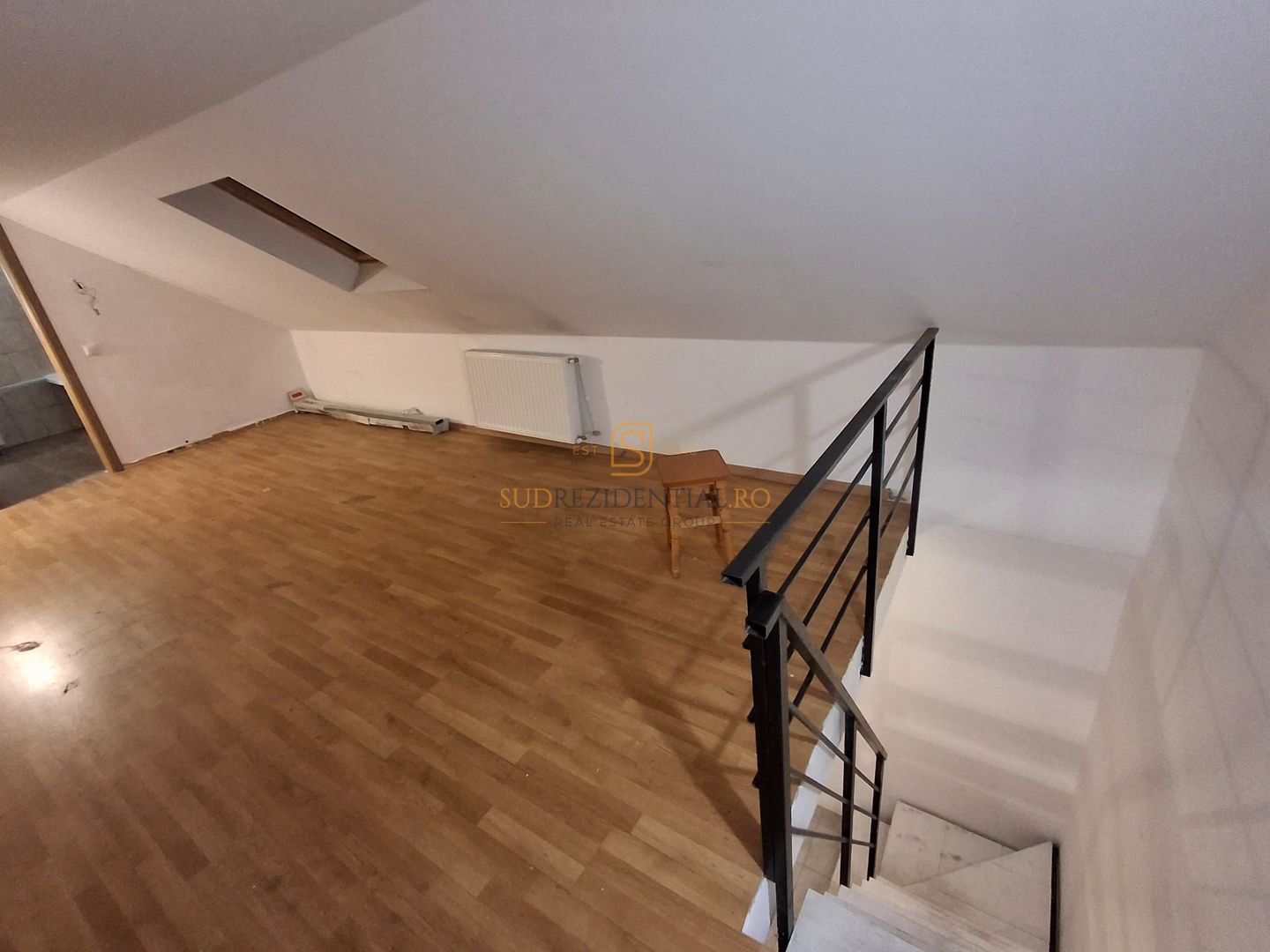 2 camere mobilate, disponibil imediat, Drumul Fermei-Popesti Leordeni - Poză 12