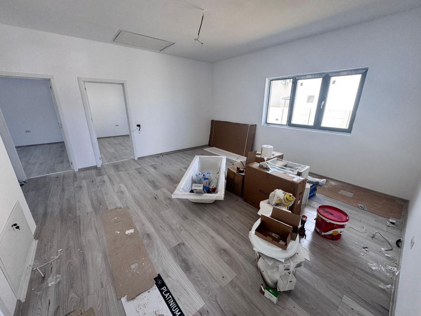 CASA INDIVIDUALA - TEREN 373 MP, INCALZIRE IN PARDOSEALA,COMISION 0% - Poză 4