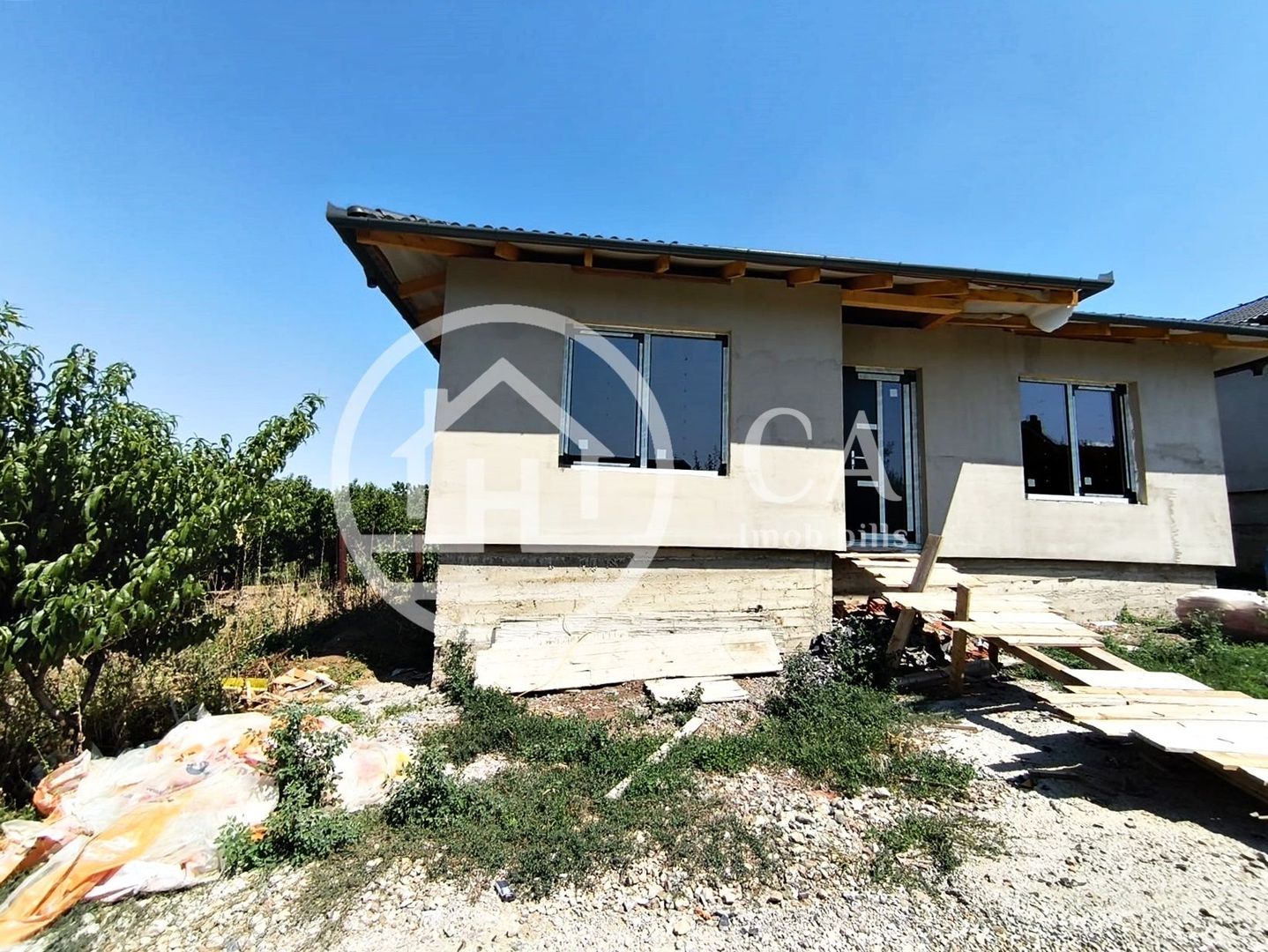 Casa de vanzare cu 4 camere in Oncea, Oradea - Poză 1