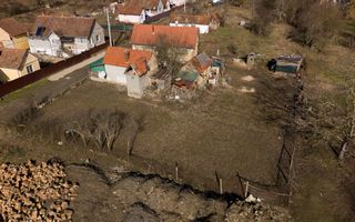 Casă cu teren de 284mp in Șoimoș - Poză 10