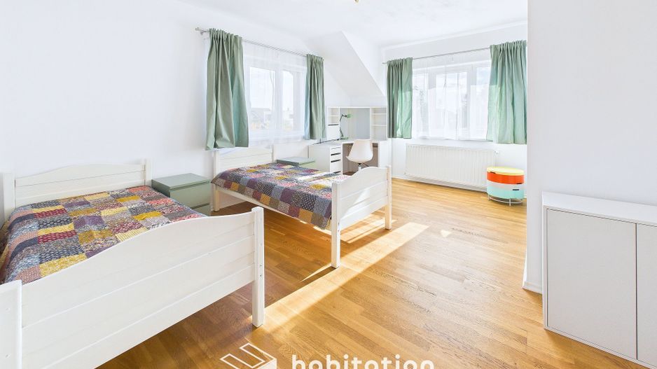 Casă individuală  în Dumbrăvița – liniște, spațiu și lumină naturală - Poză 17