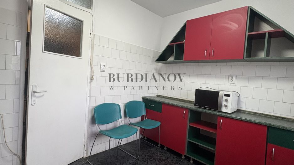 Apartament cu 3 camere - Bd. Basarabia / Metrou Titan - Poză 6