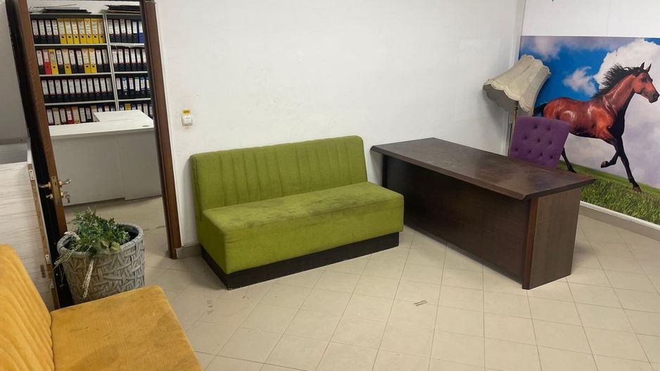 BRASADAS vinde Apt / Sp comercial + curte, zona Titulescu. - Poză 1