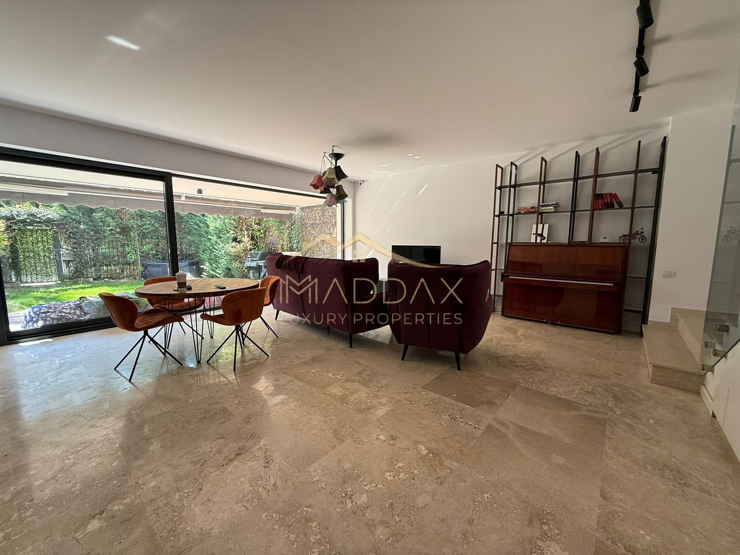 Vila *6 camere* // Pipera - Poză 2