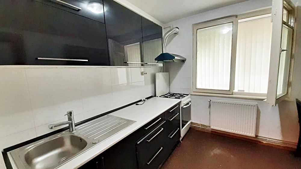 B-dul Victoriei apartament cu 3 camere,  zona foarte linistita, 90000 euro - Poză 10