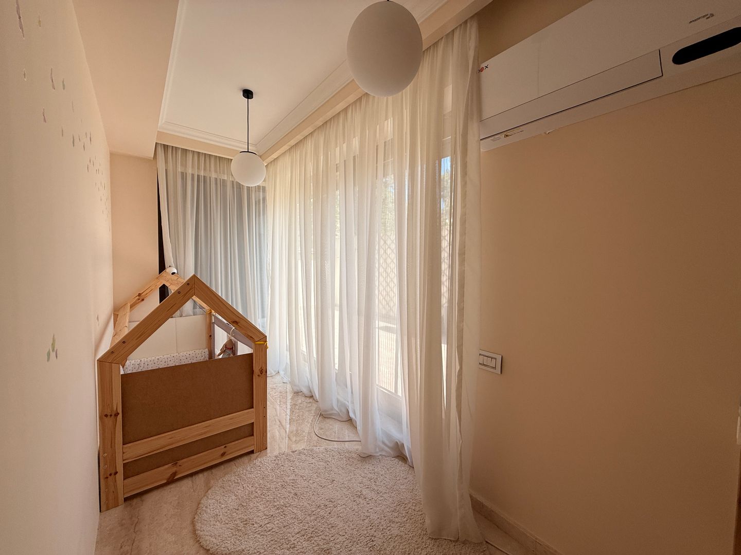 Apartament cu curte Bucurestii Noi | Parcul Bazilescu - Poză 8
