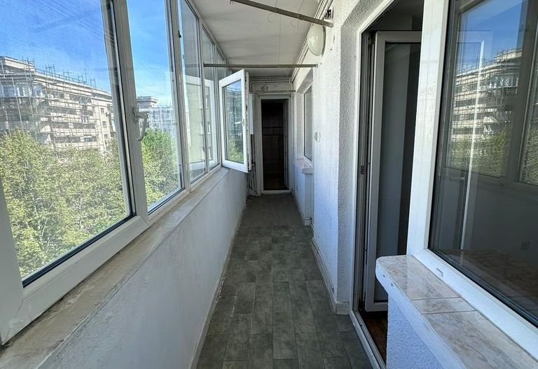 Vânzare Apartament 4 Camere Bulevardul Decebal Între Alba Iulia și Metrou Munci - Poză 18