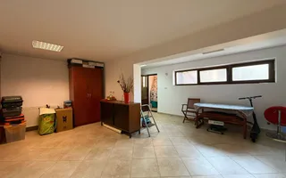 Vila deosebita / 6 camere / Soseaua Oltenitei / Teren 213 mp - Poză 24