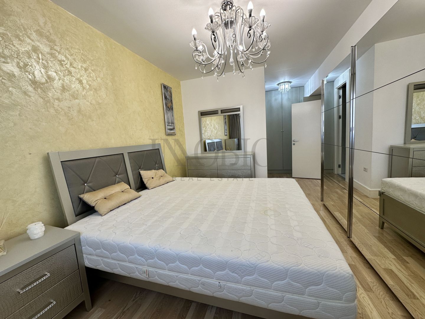 Apartament 3 Camere | 102 The Address | Loc de Parcare - Poză 7