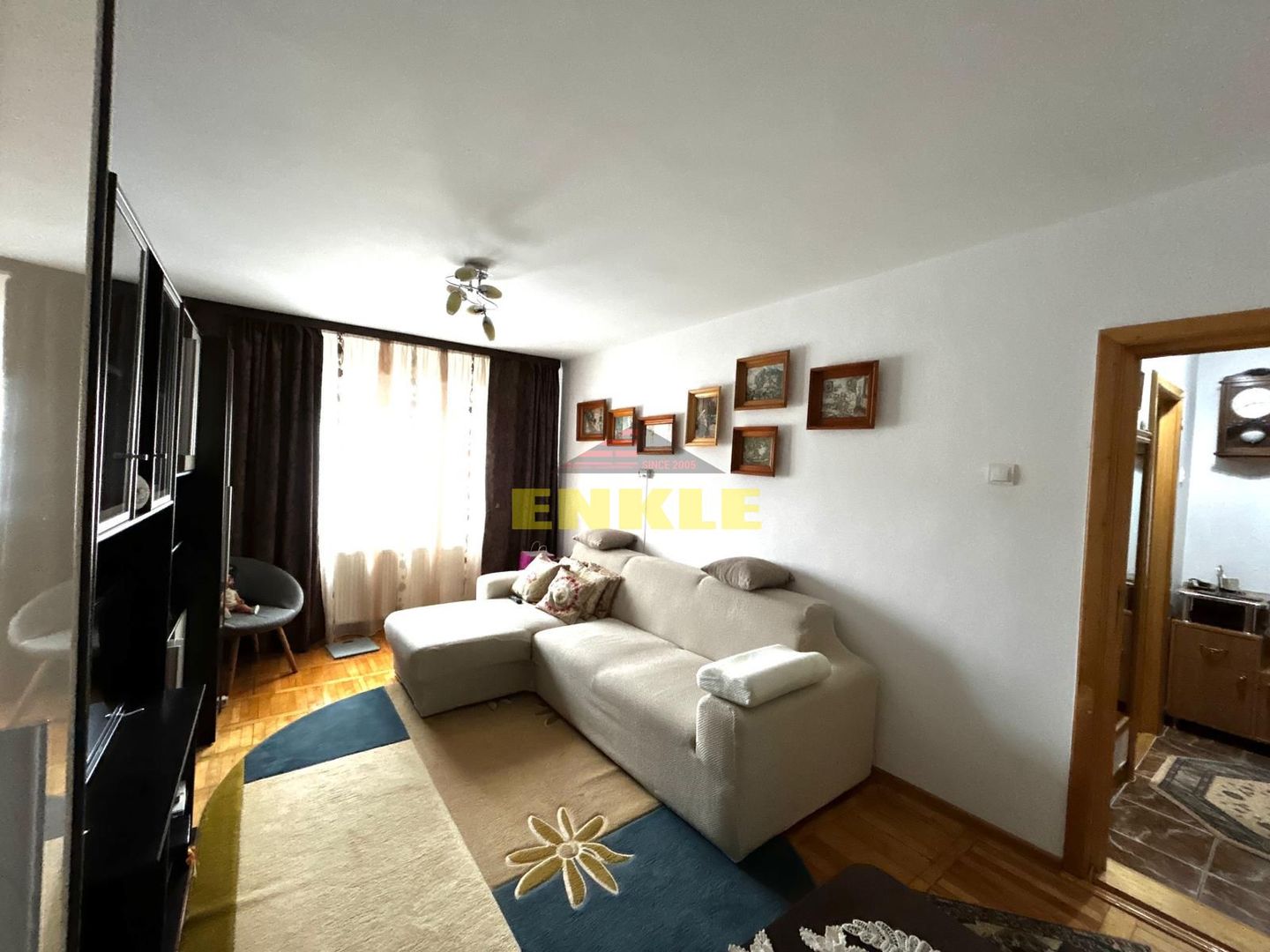 De vanzare apartament cu 2 camere, zona Bucovina ( Nicolae Iorga ) - Poză 2