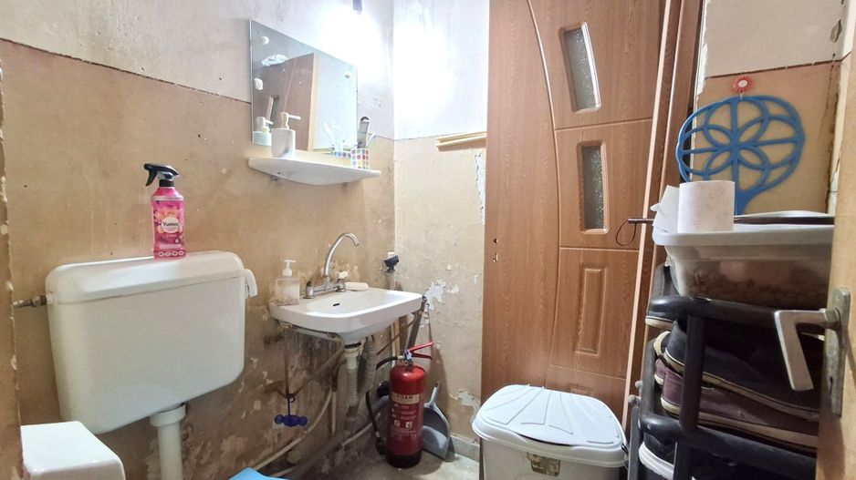 De Vanzare Apartament cu 3 camere  Mall Vitan imobil constr 1985-1990 - Poză 15