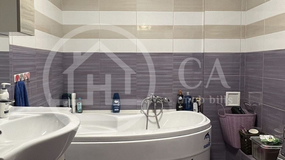 Apartament cu 3 camere de vanzare in Nufarul Oradea - Poză 7