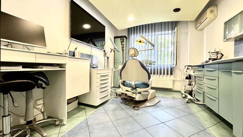 Cabinet stomatologic cu tradiție 20+ ani - dotat si funcțional - Poză 18