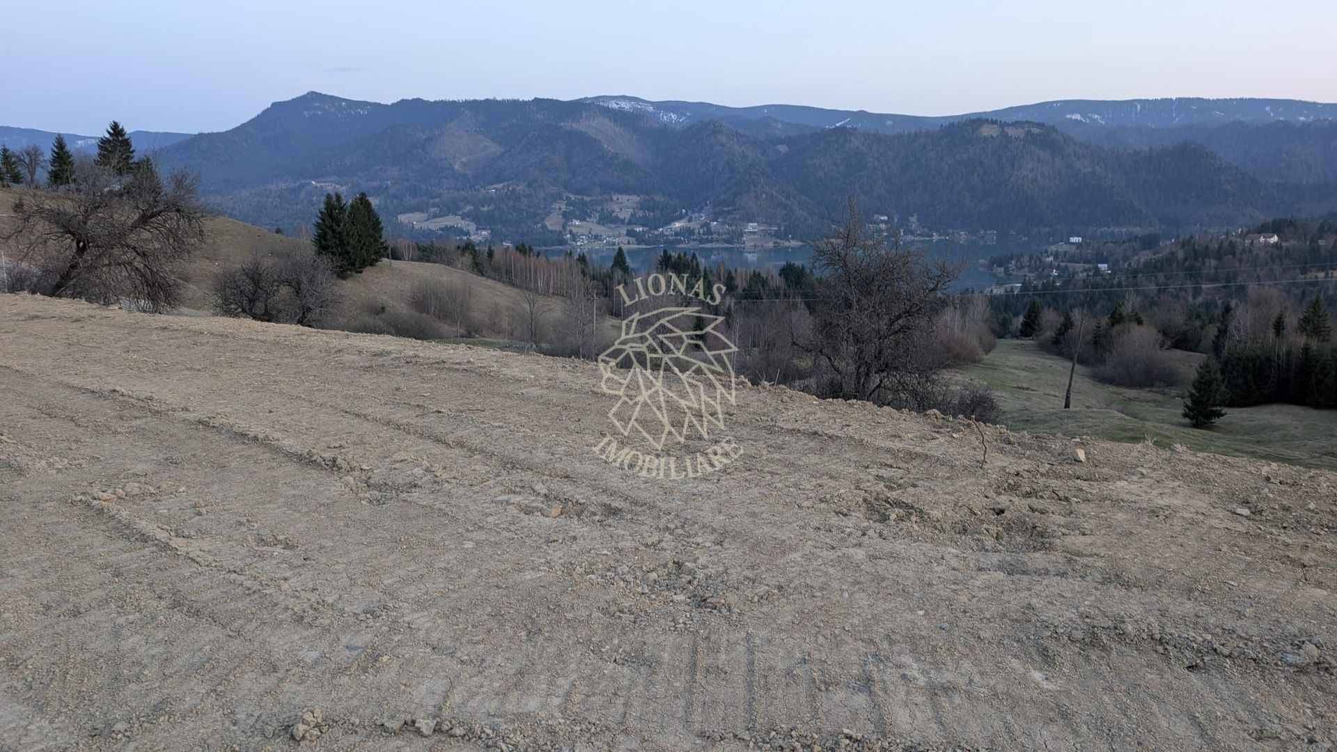 Teren 551mp cu Proiect Resort exclusivist-panorama lac Colibita - Poză 15