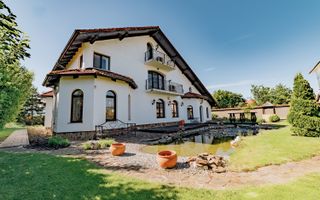 Proprietate de lux în Ghimbav, la doar 10 minute de Brașov - Poză 28