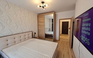 Lux la 5 minute de Iulius Town - Poză 6