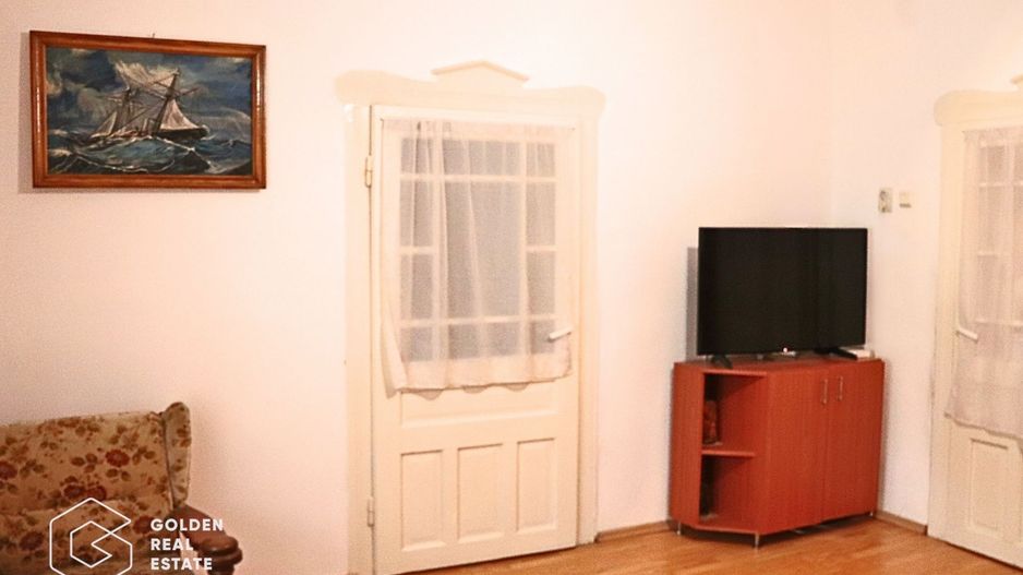 Casa in centrul localitatii Galsa - LINISTE LA TINE ACASA - COMISION ZERO - Poză 7