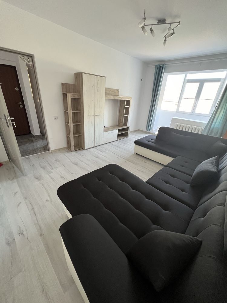 garsoniera Metrou 1 Decembrie - Poză 1