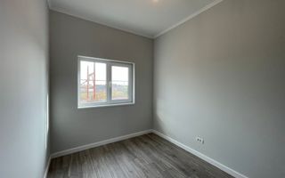 Duplex-4 camere-pozitie excelenta-la asfalt-Remetea Mare - Poză 6