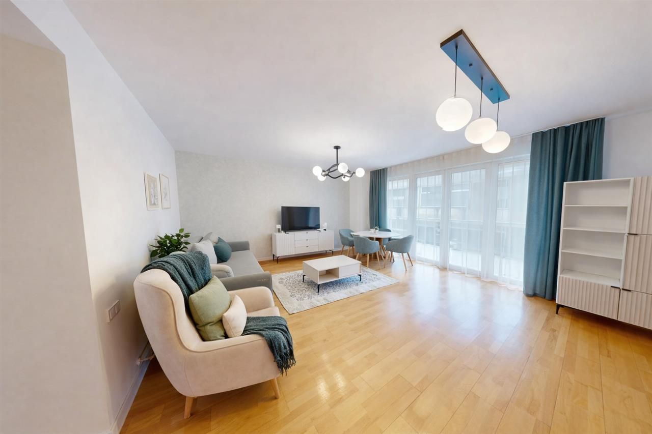 Spatialitate si confort: apartament 4 camere, Central, Brasov - Poză 1