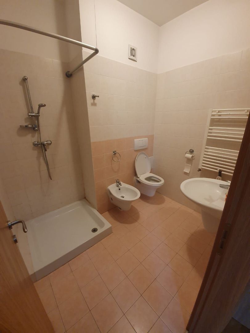 Apartament 3 camere în imobil nou - Poză 17
