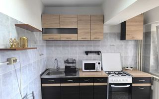 De Închiriat 2 Camere, Bd. Unirii,  3 Balcoane, Loc de Parcare - Poză 4
