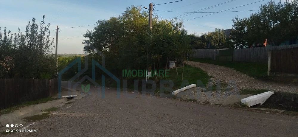 Teren de vânzare în Perieni, Iași – 2.500 mp - Poză 2