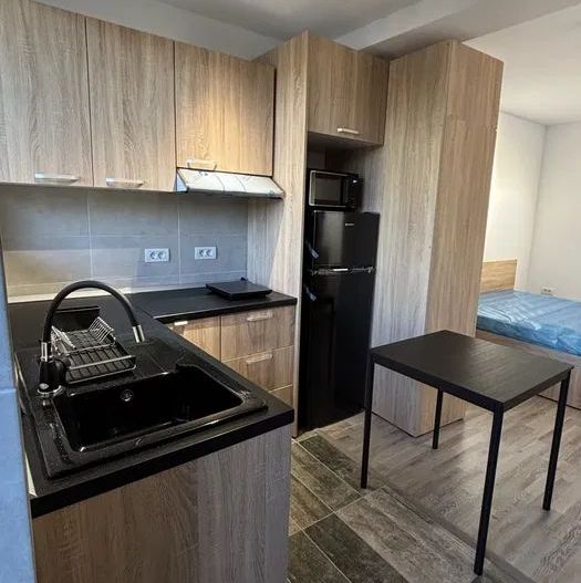 Studio de inchiriat - Poză 3