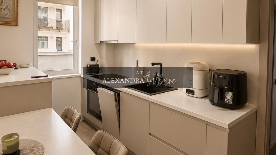 Apartament 3 camere, 2 bai, 75 mp, terasa 82 mp, garaj - Poză 2