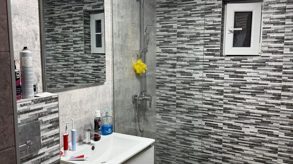 Apartament de vanzare in zona Cetate -Mercur - Poză 6