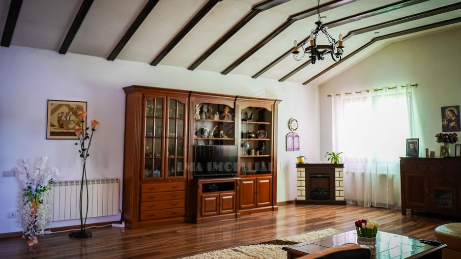 Casa individuala 2 unitati - Poză 48