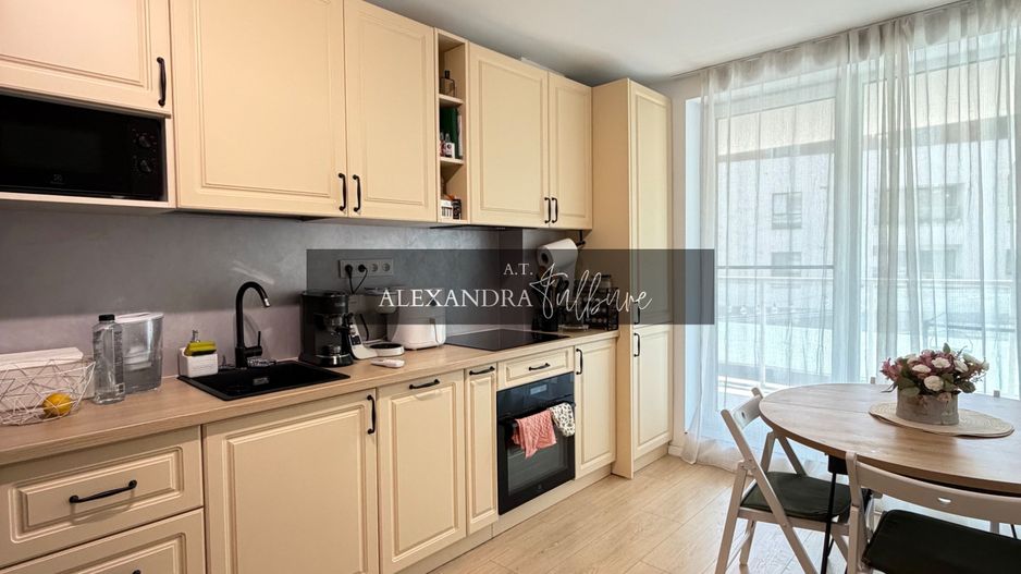 Apartament 2 camere, terasa, etaj intermediar, boxa, parcare - Poză 5