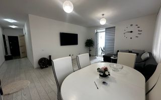 Apartament la etaj intermediar | Parcare | Zona Str Sportului - Poză 4