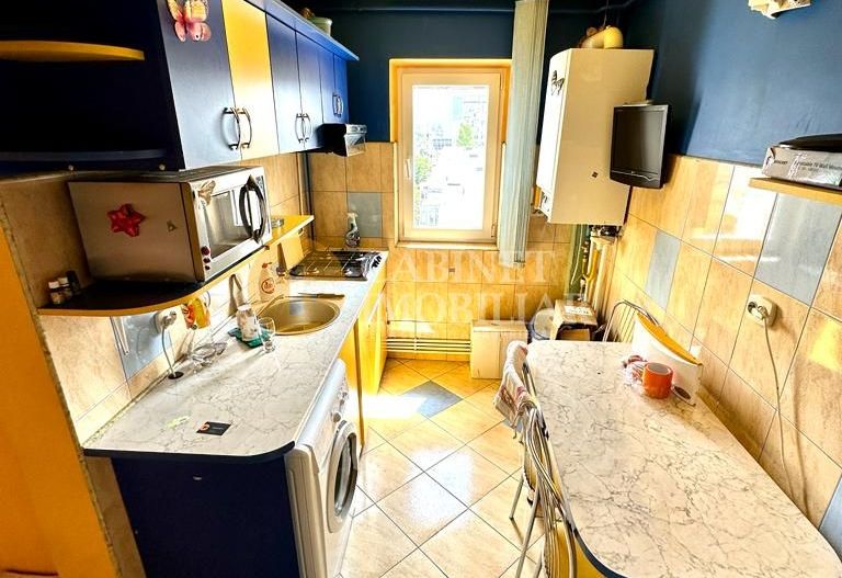 Apartament cu 2 Camere DECOMANDAT - Etaj 6 - Zona Podu Ros - Poză 7