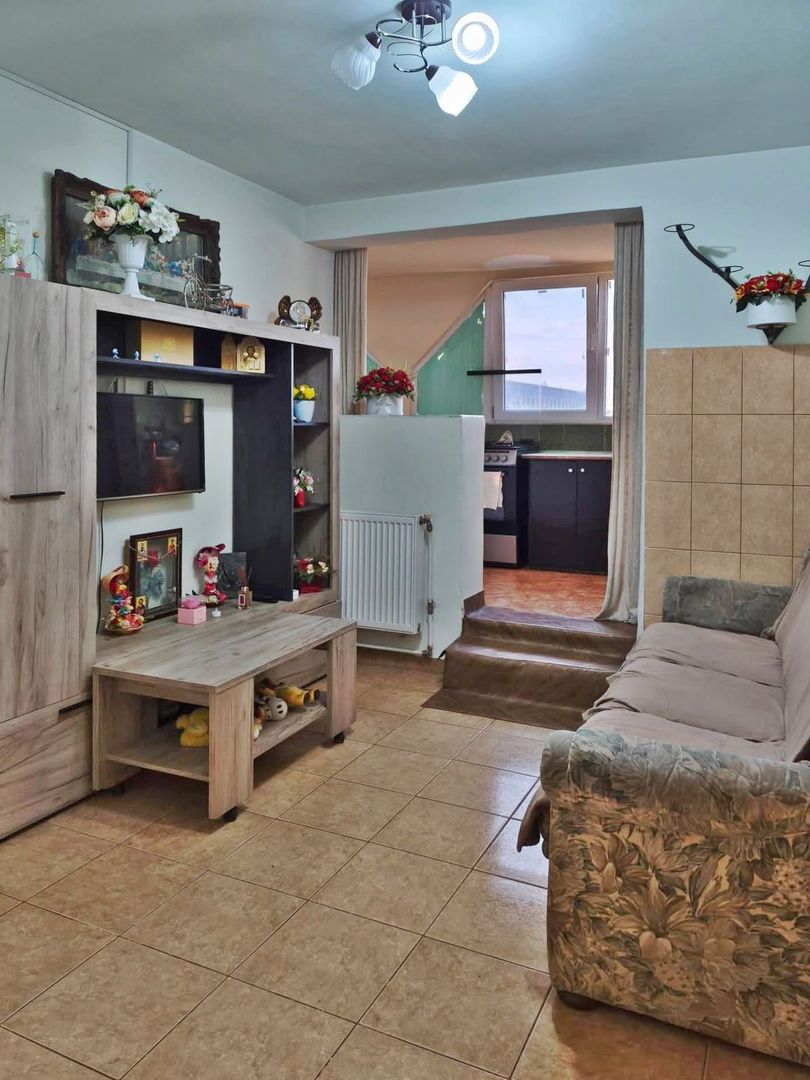 Apart. 3 camere, util 69 mp, parcare de domiciliu, zona Dacia, Oradea - Poză 1