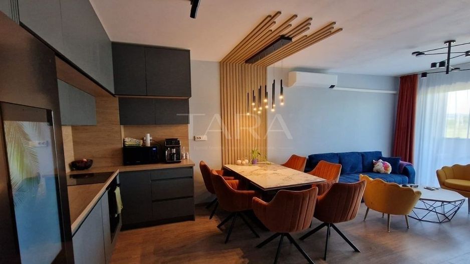 Apartament modern cu 3 camere, terasă și parcare subterană. - Poză 2