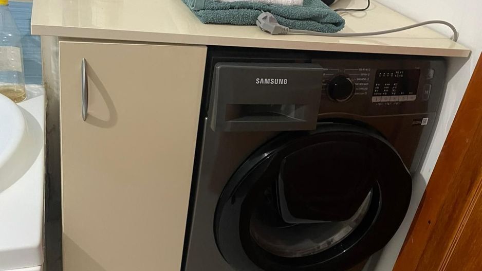 AP. 3 CAMERE LUJERULUI, CENTRALA TERMICA, BUCATARIE INCHISA, MOBILAT - Poză 12