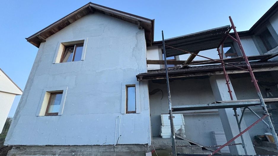 Casa duplex cu 2 locuri de parcare - Poză 6