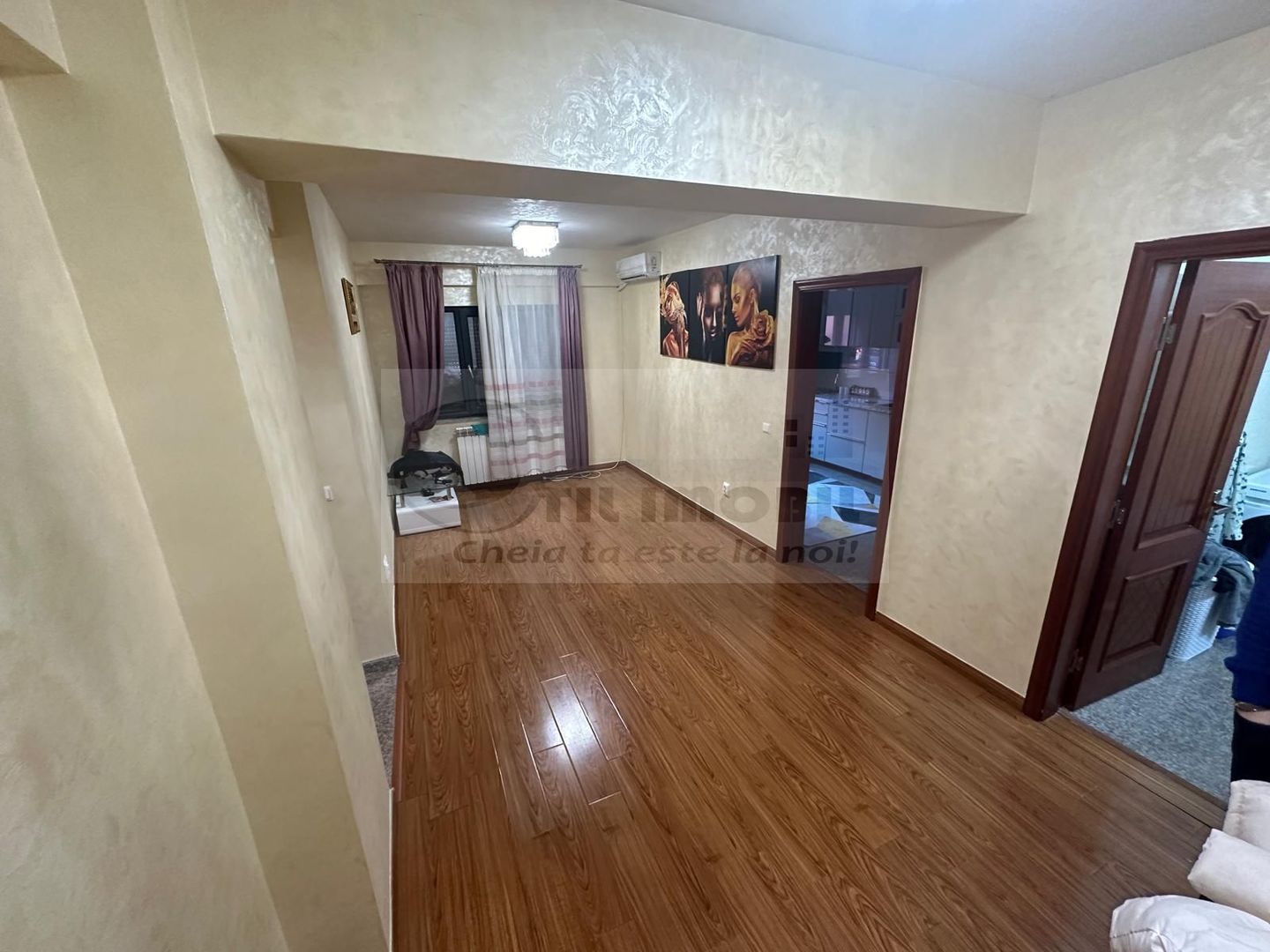 Ap 50 mp, 2 camere, mobilat utilat, zona- Gara Nicolina – 95.000 € neg - Poză 1