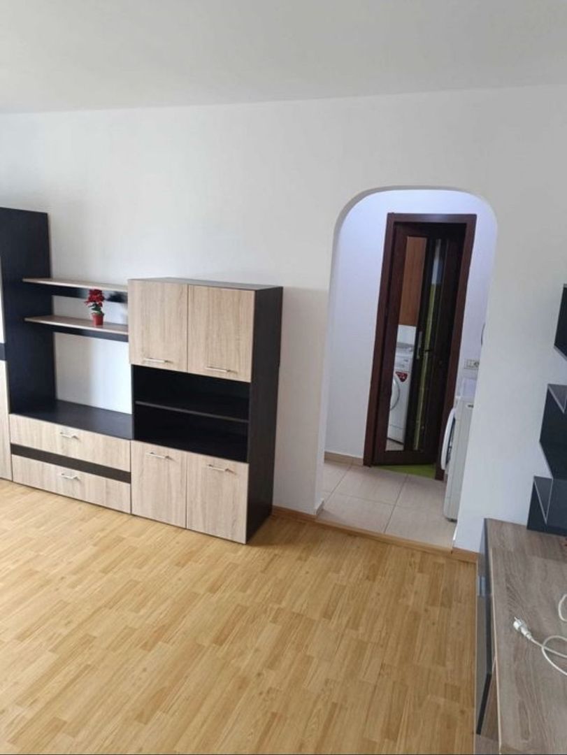Apartament 2 camere mobilat si utilat zina Energia etaj 4 din 5 - Poză 8