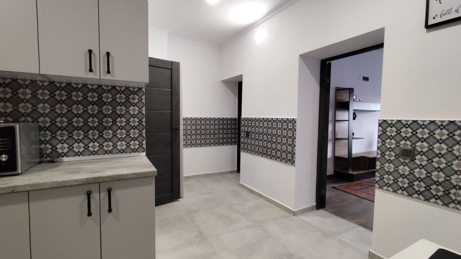 Inchiriere 2 camere Premium, Pietonala Republicii, Oradea - Poză 12