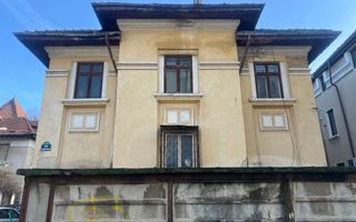 Casa individuala de vanzare Piata Victoriei POTENTIAL INVESTITIONAL - Poză 1