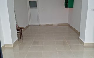 Spatiu de Inchiriat Central Husi - Poză 3