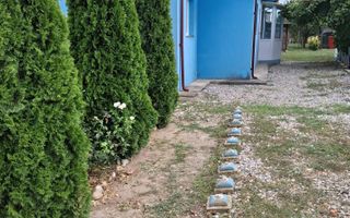 2 case + teren + anexe - proprietate completa in Coteana - Poză 3