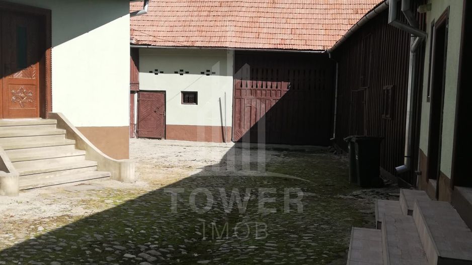 Casă tradițională de vânzare în Fântânele- vedere superba spre munti - Poză 11